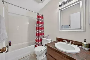 245 Roseland Dr, Canton, MI 48187 - Photo 26