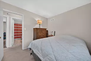 245 Roseland Dr, Canton, MI 48187 - Photo 24