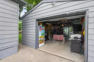 2550 Dardy Dr, Brooklyn, MI 49230 - Photo 38
