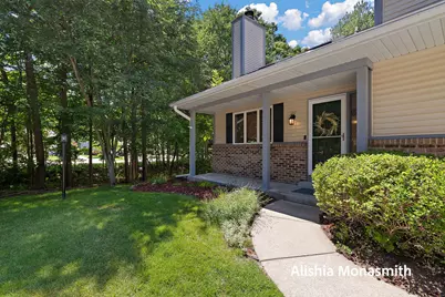 17511 Parkwood Drive #D, Spring Lake, MI 49456 - Photo 2