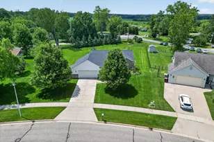 2033 Orchard Ridge Dr NW, Grand Rapids, MI 49534 - Photo 48