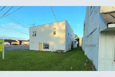 1290 M-139, Benton Harbor, MI 49022 - Photo 2