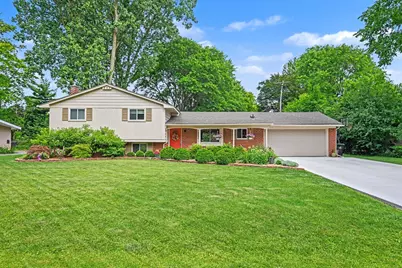 32450 Chesterbrook Street, Farmington Hills, MI 48334 - Photo 1