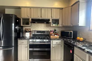 3945 Beach Terrace, West Bloomfield, MI 48323 - Photo 6