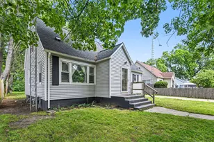 507 Summerfelt Dr, Benton Harbor, MI 49022 - Photo 2
