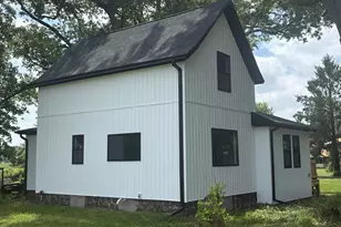 12223 31st St, Gobles, MI 49055 - Photo 2