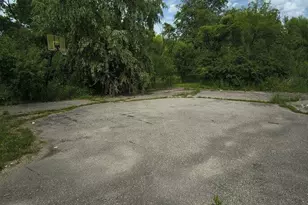 6277 Corunna Rd, Flint, MI 48532 - Photo 40
