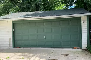 2417 N Circle Dr, Ann Arbor, MI 48103 - Photo 24