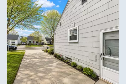 1496 E Lincoln Street, Birmingham, MI 48009 - Photo 18