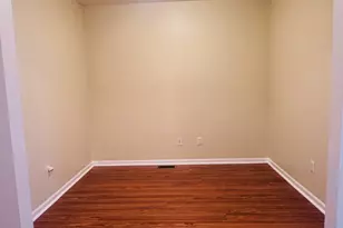 37572 Newburgh Park Cir, Livonia, MI 48152 - Photo 22