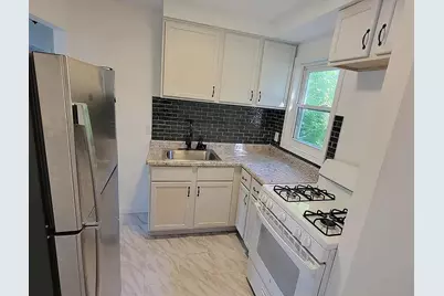 26548 Eton Avenue, Dearborn Heights, MI 48125 - Photo 2