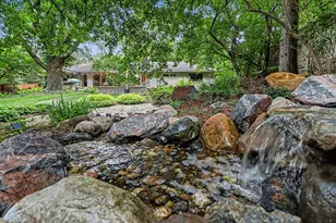 2411 Londonderry Rd, Ann Arbor, MI 48104 - Photo 56