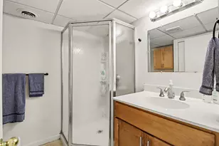 2411 Londonderry Rd, Ann Arbor, MI 48104 - Photo 40