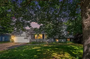 1918 43rd St, Allegan, MI 49010 - Photo 2