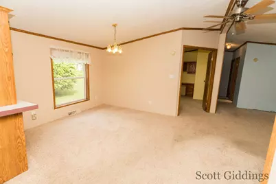 206 E 1st Street, Stanton, MI 48888 - Photo 20