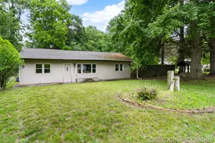 1403 S Mears Ave, Whitehall, MI 49461 - Photo 2