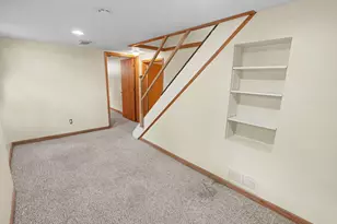 2010 Ferdon Rd, Ann Arbor, MI 48104 - Photo 16