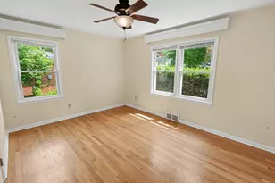 2010 Ferdon Rd, Ann Arbor, MI 48104 - Photo 10