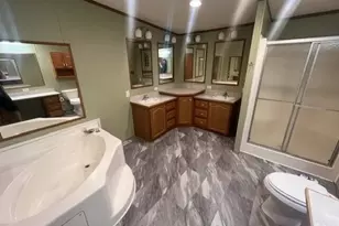 36961 39th Ave, Paw Paw, MI 49079 - Photo 4