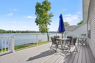 47292 Woodland Dr, Bangor, MI 49013 - Photo 2
