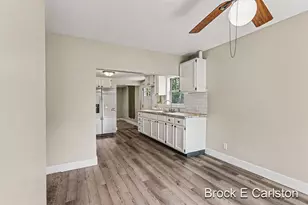 643 E Sternberg Rd, Norton Shores, MI 49441 - Photo 8