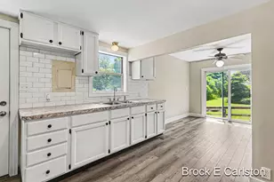 643 E Sternberg Rd, Norton Shores, MI 49441 - Photo 2