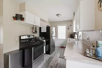 1626 Royal Oak Street SW, Wyoming, MI 49519 - Photo 6