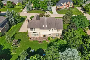 17733 Rolling Woods Cir, Northville, MI 48168 - Photo 12