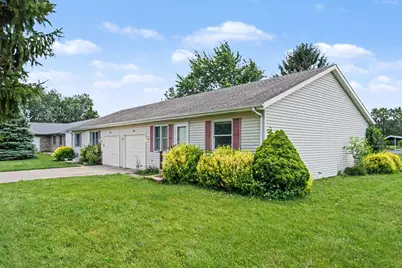 1676/1680 Pheasant Run, Baroda, MI 49101 - Photo 14