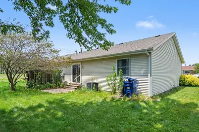 1676/1680 Pheasant Run, Baroda, MI 49101 - Photo 4