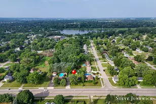 8261 Cottonwood Dr, Jenison, MI 49428 - Photo 38