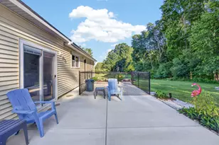11328 Old Pierce Rd, Canadian Lakes, MI 49346 - Photo 6