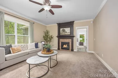 5050 Tiamo Lane NE, Rockford, MI 49341 - Photo 4