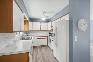 850 West Michillinda Rd, Muskegon, MI 49445 - Photo 8