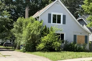 1335 Kalamazoo Ave SE, Grand Rapids, MI 49507 - Photo 1