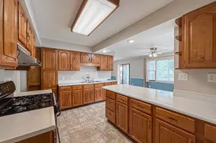 205 Haines St, Dowagiac, MI 49047 - Photo 8