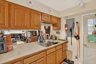 9621 Lakeview Drive, Jerome, MI 49249 - Photo 10
