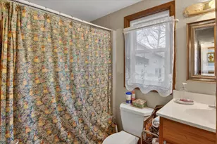 9621 Lakeview Dr, Jerome, MI 49249 - Photo 14