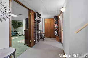 3835 Wilson Ave SW, Grandville, MI 49418 - Photo 38