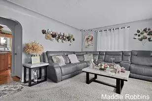 3835 Wilson Ave SW, Grandville, MI 49418 - Photo 8