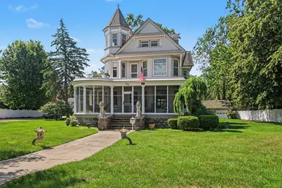 360 E Central Avenue, Zeeland, MI 49464 - Photo 1
