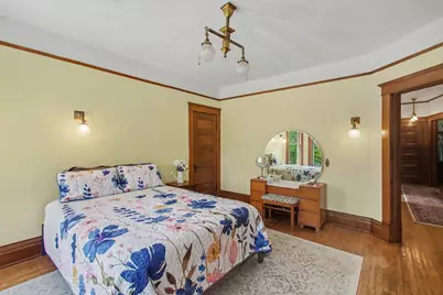 360 E Central Avenue, Zeeland, MI 49464 - Photo 24