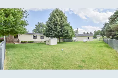 556 N Briggs Road, Quincy, MI 49082 - Photo 4