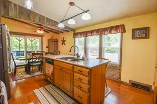 556 N Briggs Rd, Quincy, MI 49082 - Photo 10