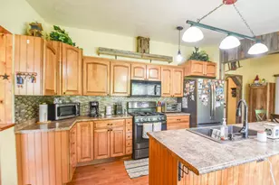 556 N Briggs Rd, Quincy, MI 49082 - Photo 8