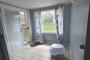 1002 E Oliver St, Owosso, MI 48867 - Photo 46