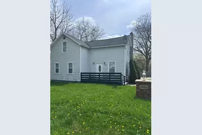1002 E Oliver Street, Owosso, MI 48867 - Photo 2