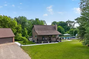 26999 Division Dr, Albion, MI 49224 - Photo 4