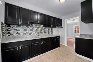 17212 Sunderland Rd, Detroit, MI 48219 - Photo 8