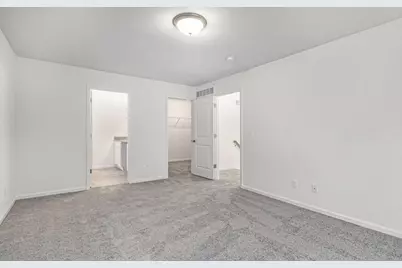 44046 Timberview Court, Belleville, MI 48111 - Photo 12